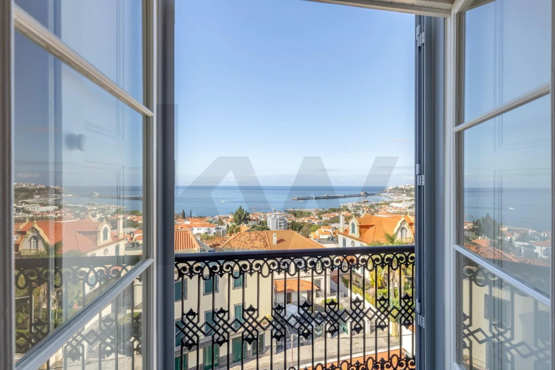 Moradia T7 para Venda em Funchal (Santa Maria Maior) Foto 27