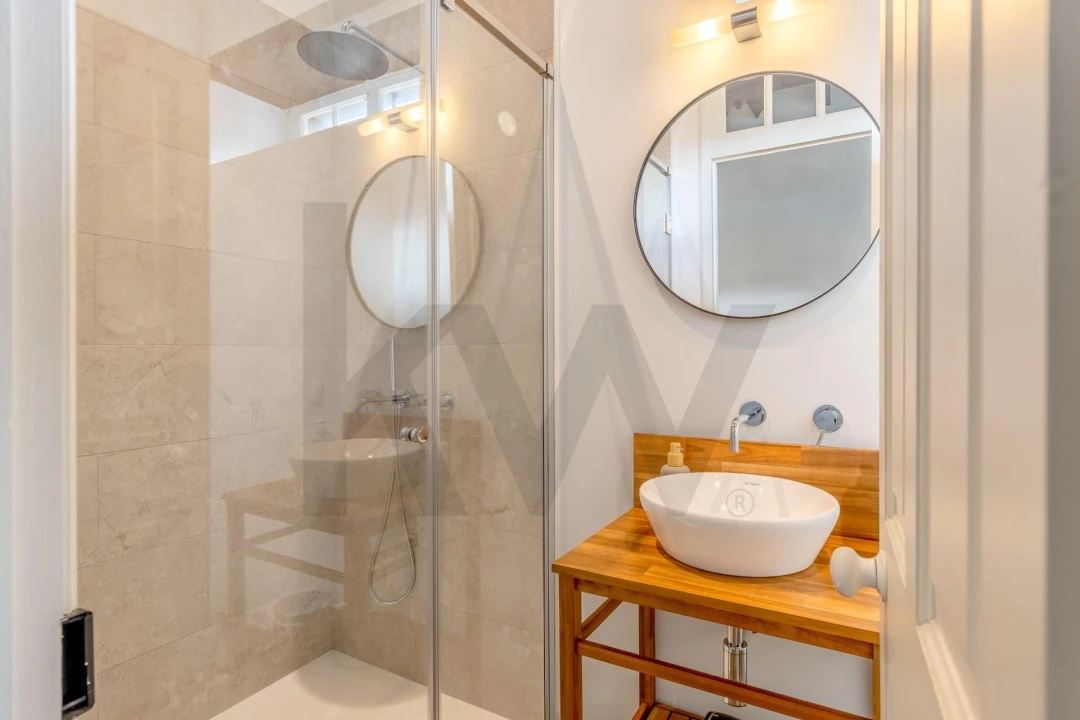 Moradia T7 para Venda em Funchal (Santa Maria Maior) Foto 30