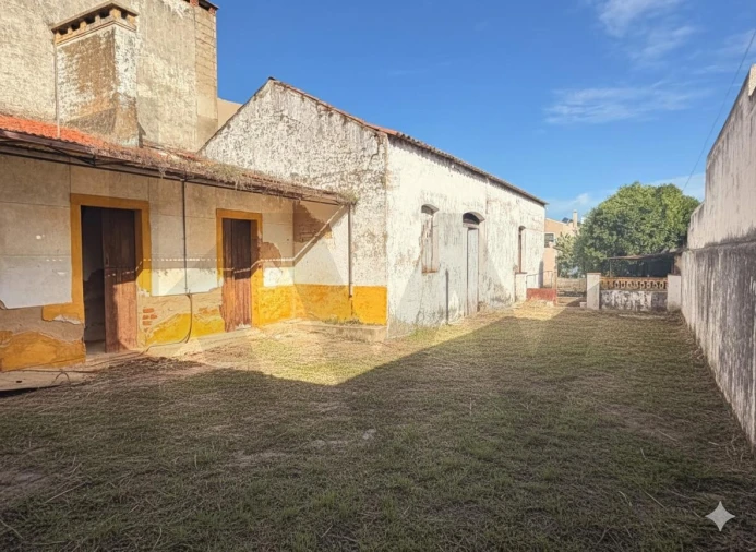 Moradia T4 para Venda em Alpiarça Foto 12