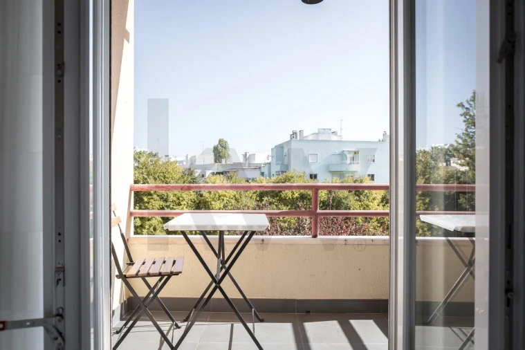 Apartamento T2 para Arrendamento em Almada, Cova da Piedade, Pragal e Cacilhas