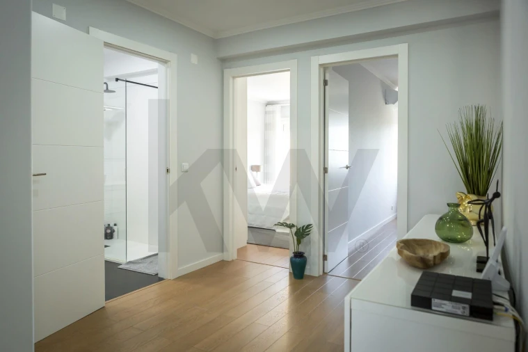 Apartamento T2 para Arrendamento em Almada, Cova da Piedade, Pragal e Cacilhas Foto 3