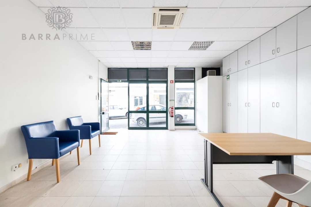 Escritório para Venda em Faro (Sé e São Pedro) Foto 3