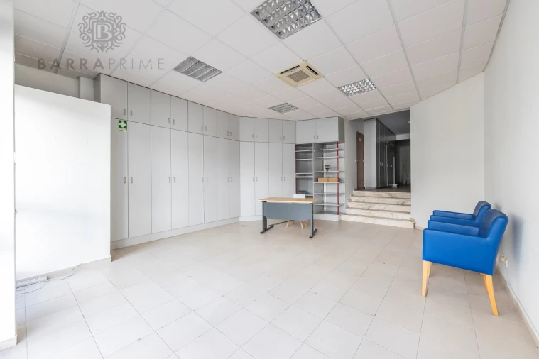 Escritório para Venda em Faro (Sé e São Pedro) Foto 10