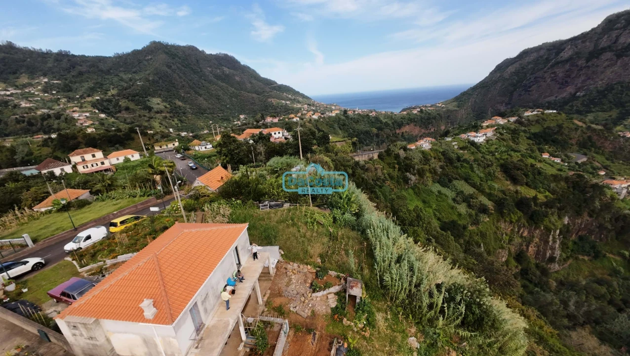 Moradia T2 para Venda em São Roque do Faial Foto 14