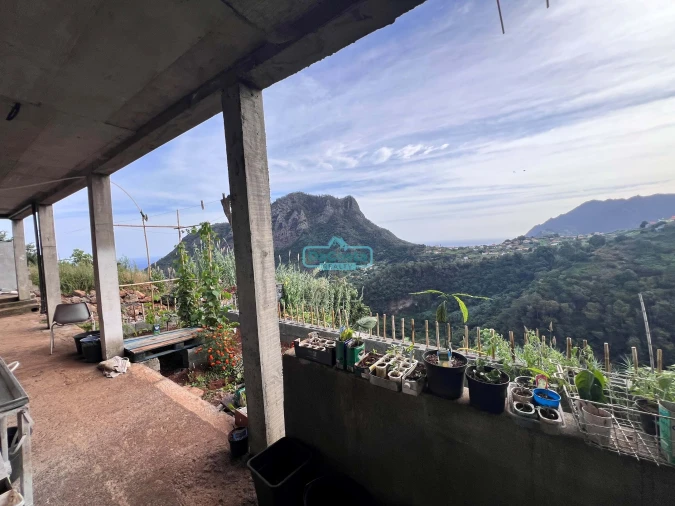 Moradia T2 para Venda em São Roque do Faial Foto 29