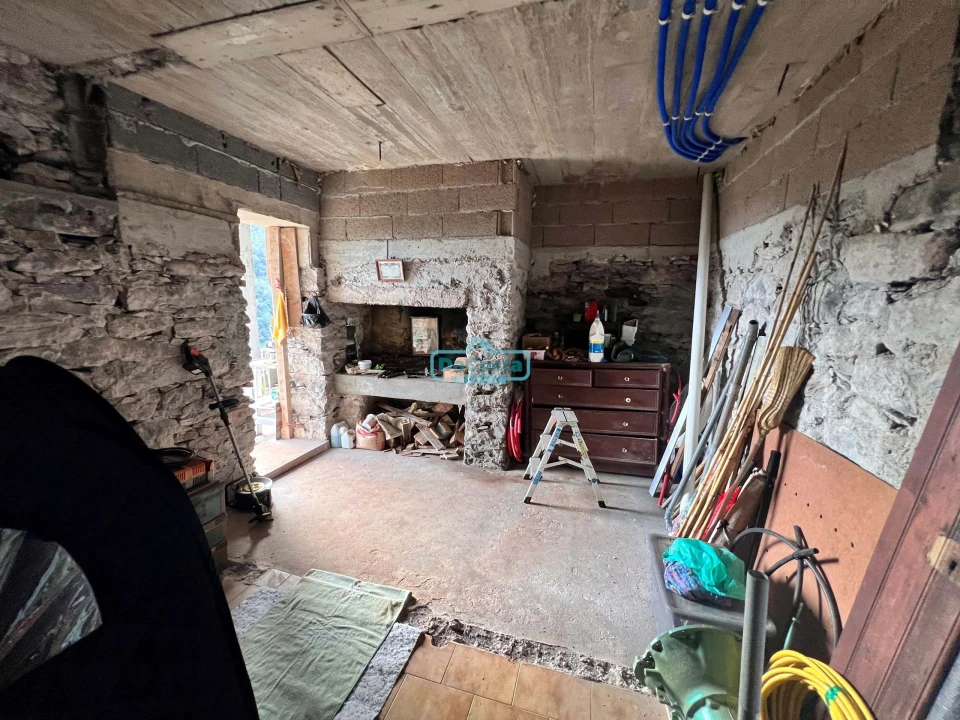 Moradia T2 para Venda em São Roque do Faial Foto 28