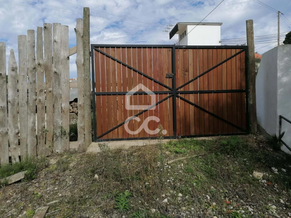 Moradia T4 para Venda em Peral Foto 48