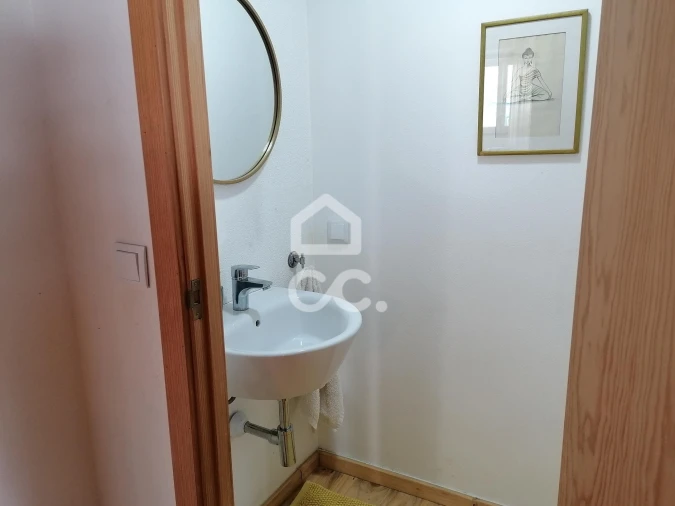 Moradia T4 para Venda em Peral Foto 14