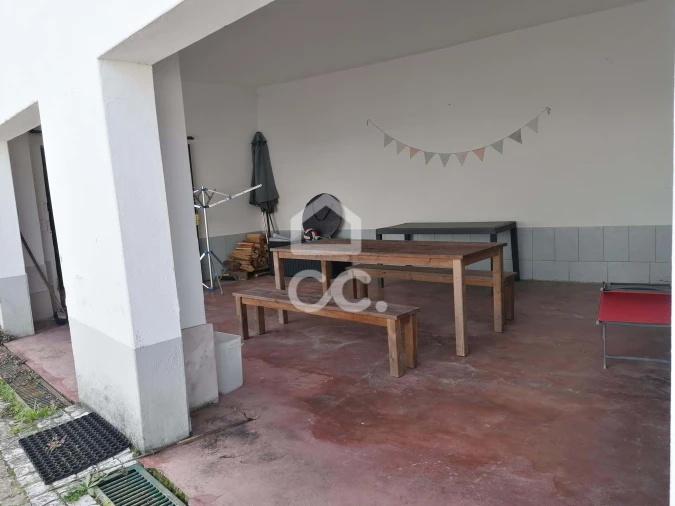 Moradia T4 para Venda em Peral Foto 39