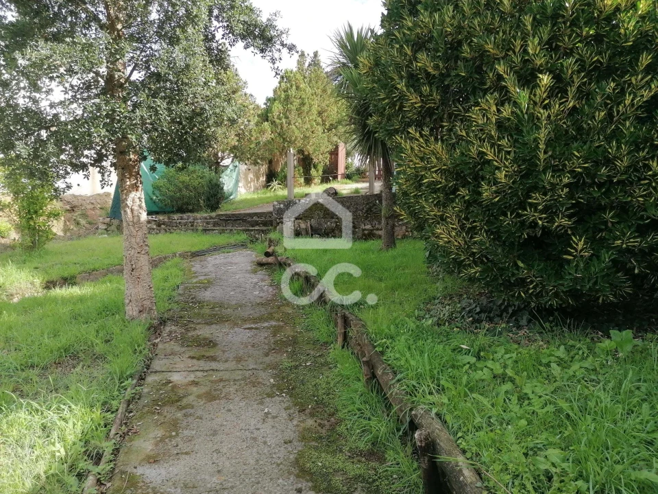 Moradia T4 para Venda em Peral Foto 57