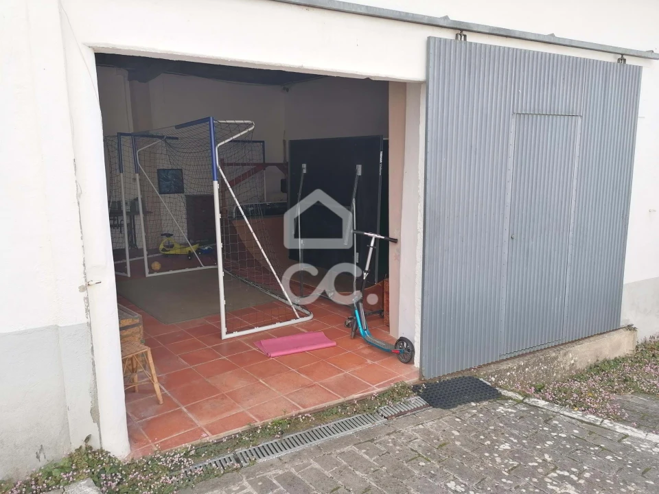 Moradia T4 para Venda em Peral Foto 40