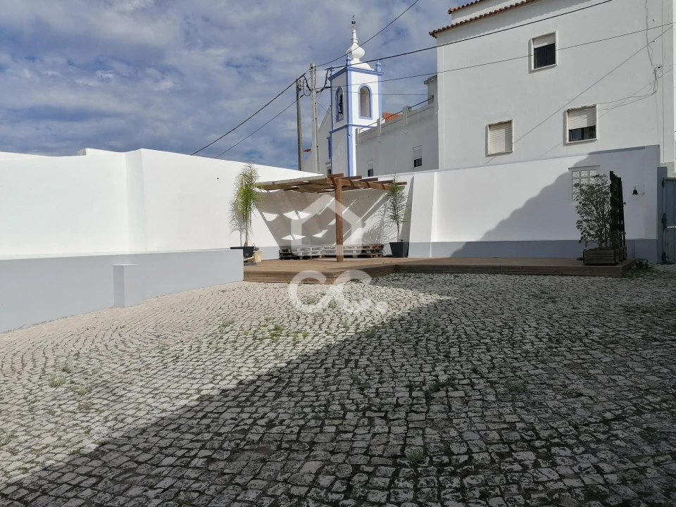 Moradia T4 para Venda em Peral Foto 59