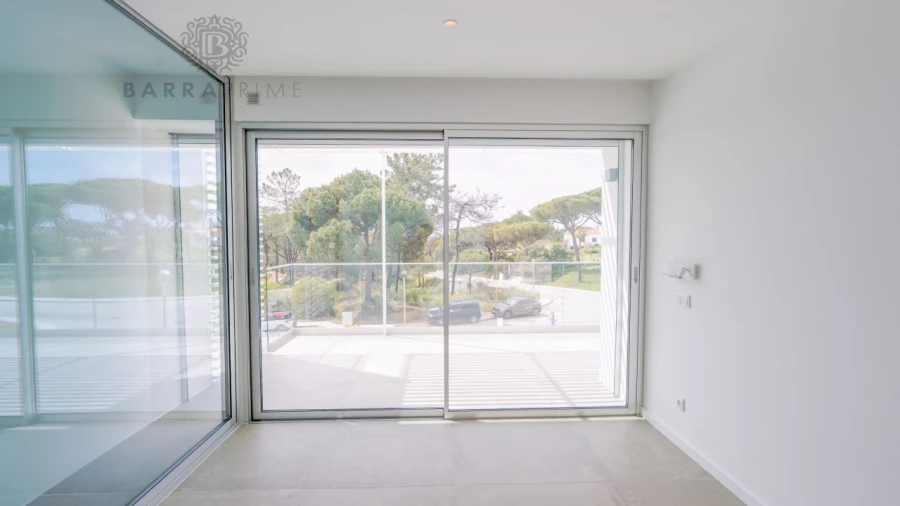 Moradia T3 para Venda em Almancil Foto 11