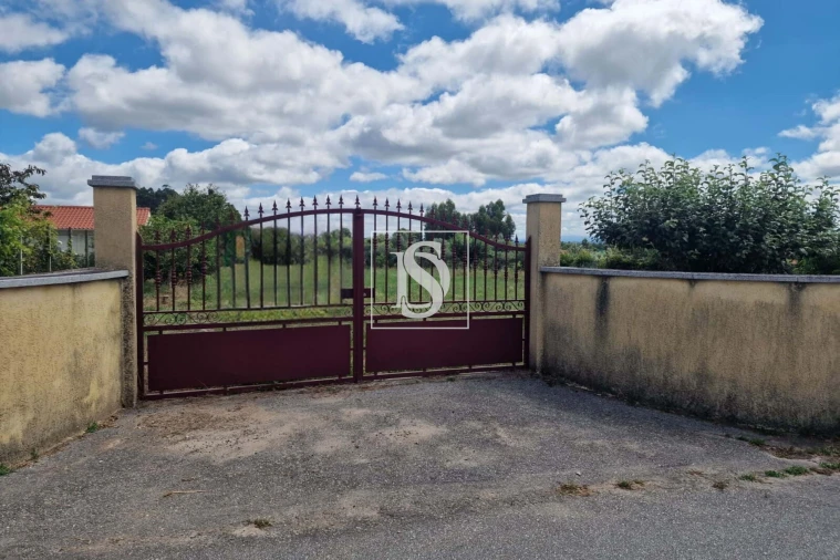 Terreno para Venda em Mouraz e Vila Nova da Rainha Foto 2