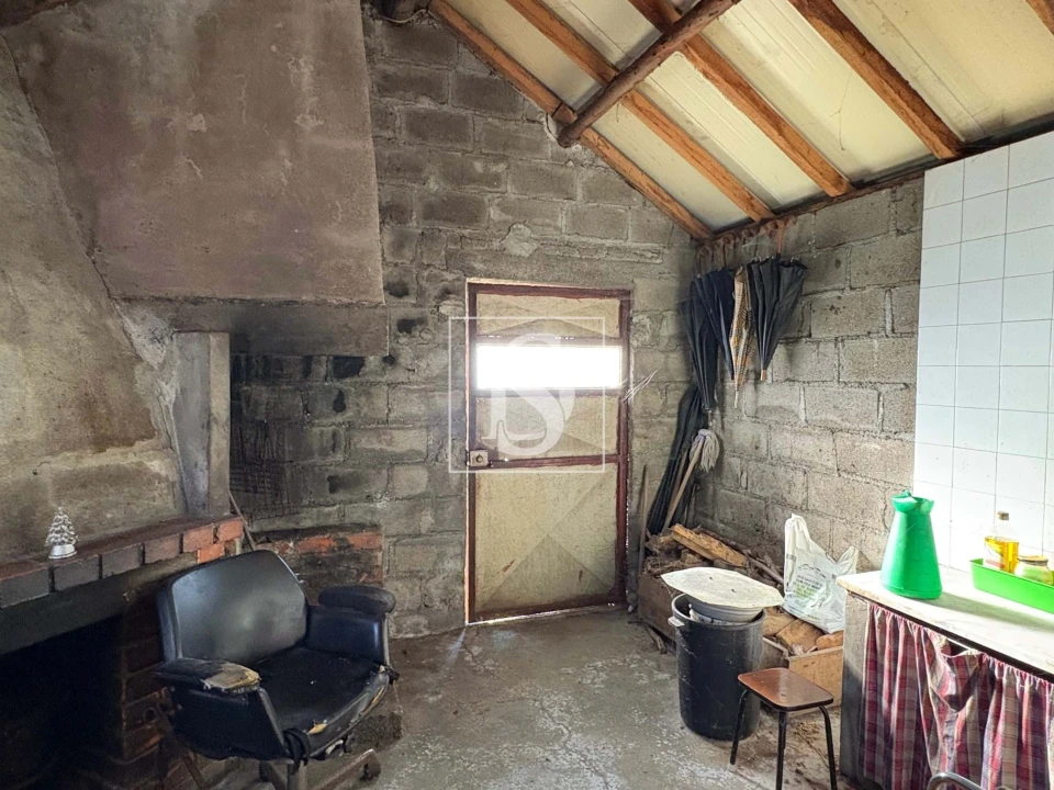 Moradia T3 para Venda em Caparrosa e Silvares Foto 24