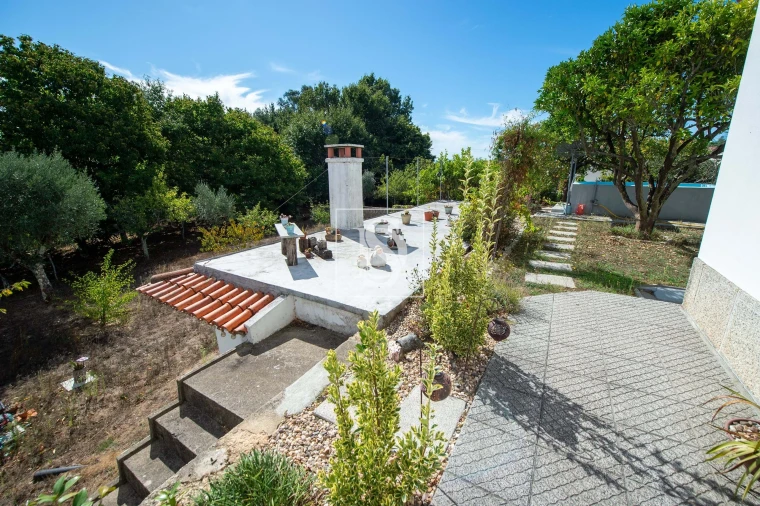 Quinta T6 para Venda em Santa Comba Dão e Couto do Mosteiro Foto 17