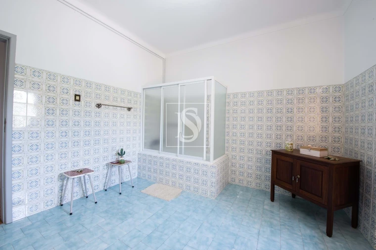 Quinta T6 para Venda em Santa Comba Dão e Couto do Mosteiro Foto 38