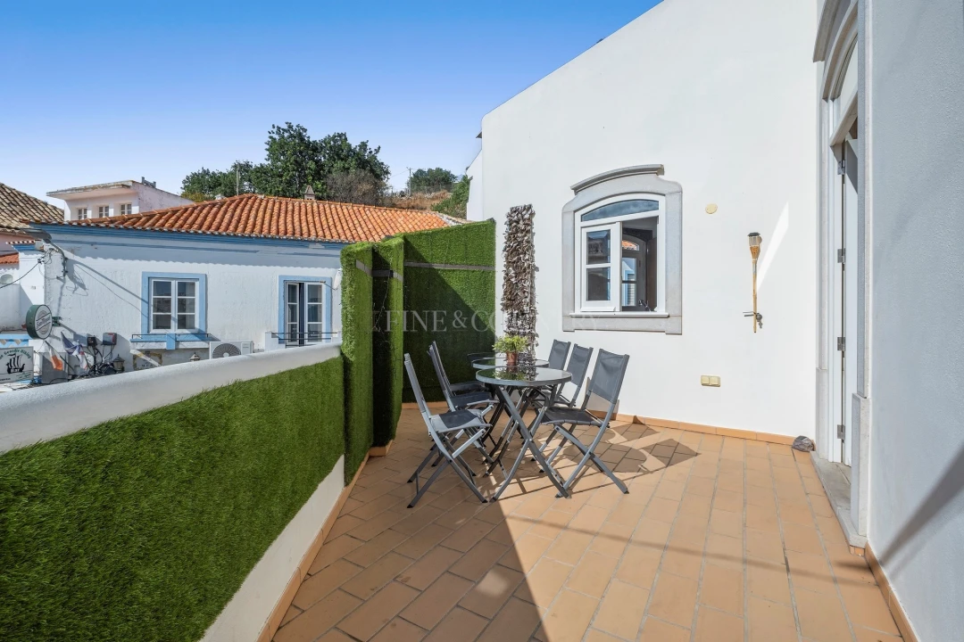 Moradia T6 para Venda em Albufeira e Olhos de Água Foto 9