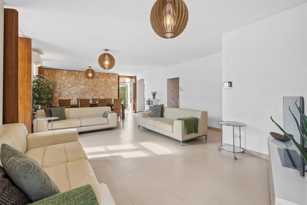 Moradia T6 para Venda em Albufeira e Olhos de Água Foto 44