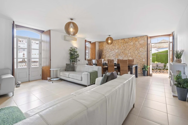 Moradia T6 para Venda em Albufeira e Olhos de Água Foto 2