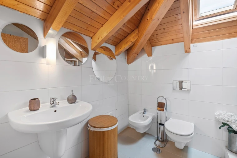 Moradia T6 para Venda em Albufeira e Olhos de Água Foto 46