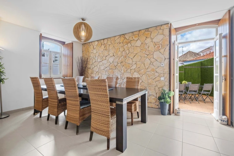 Moradia T6 para Venda em Albufeira e Olhos de Água Foto 11