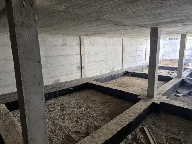 Moradia T5 para Venda em Loule (São Sebastião) Foto 22