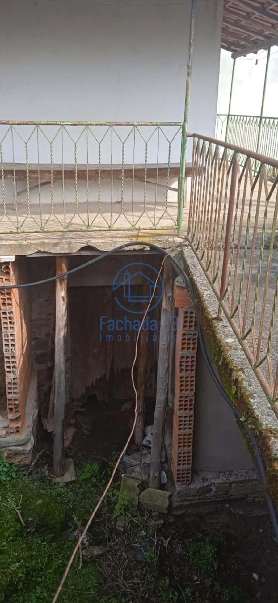 Moradia T2 para Venda em Noura e Palheiros Foto 4