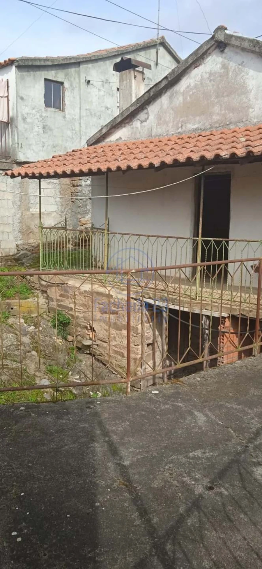 Moradia T2 para Venda em Noura e Palheiros Foto 3