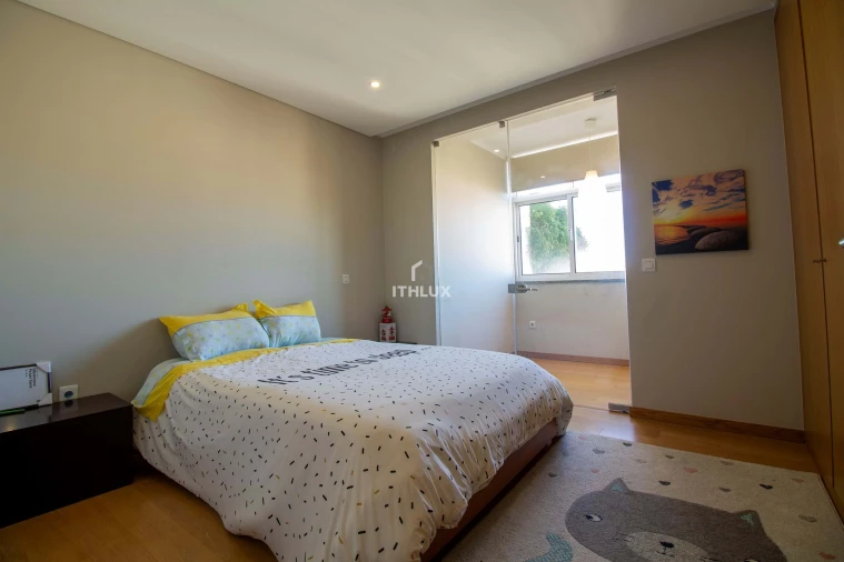 Apartamento T4 para Venda em Viseu Foto 14