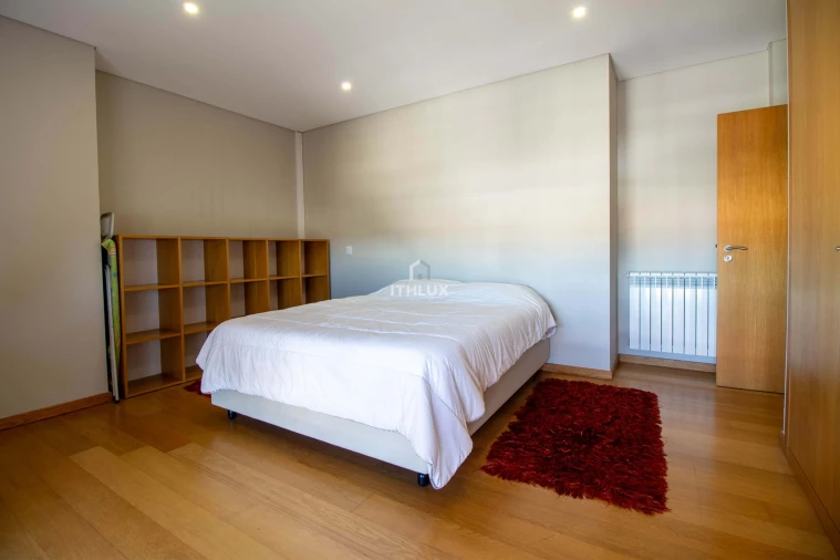 Apartamento T4 para Venda em Viseu Foto 15