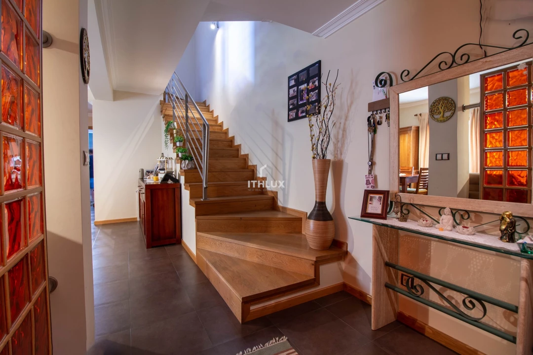 Apartamento T5 para Venda em Santa Comba Dão e Couto do Mosteiro Foto 5