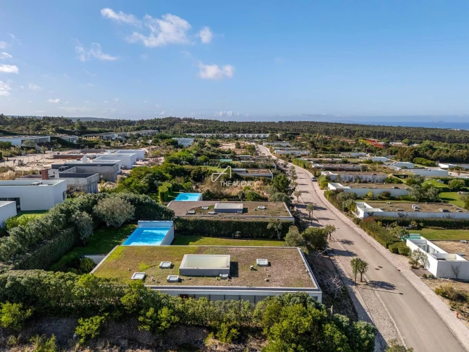 Moradia T4 para Venda em Vau Foto 38