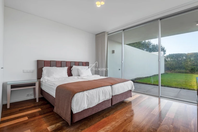 Moradia T4 para Venda em Vau Foto 7