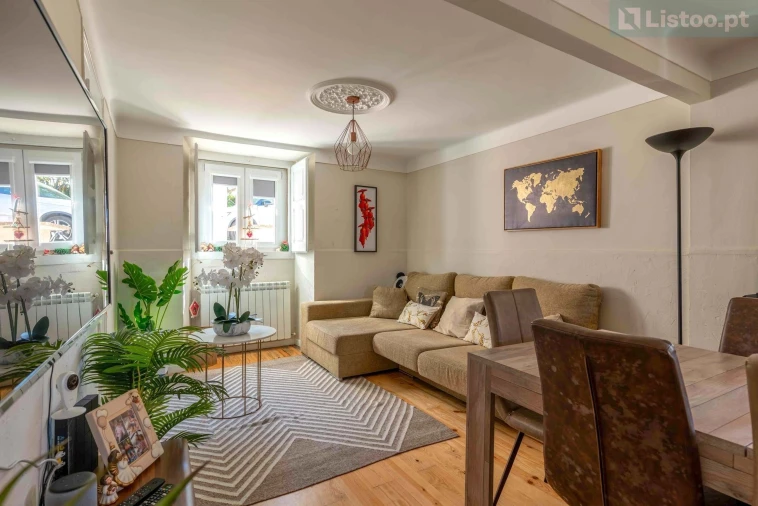 Moradia T3 para Venda em Agualva e Mira-Sintra Foto 1