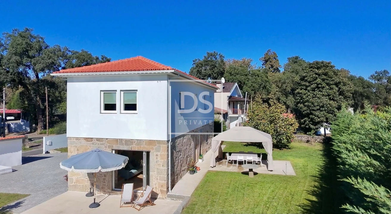 Moradia T3 para Venda em Soutelo Foto 41