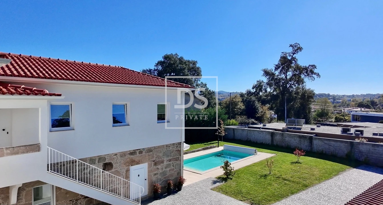 Moradia T3 para Venda em Soutelo Foto 49