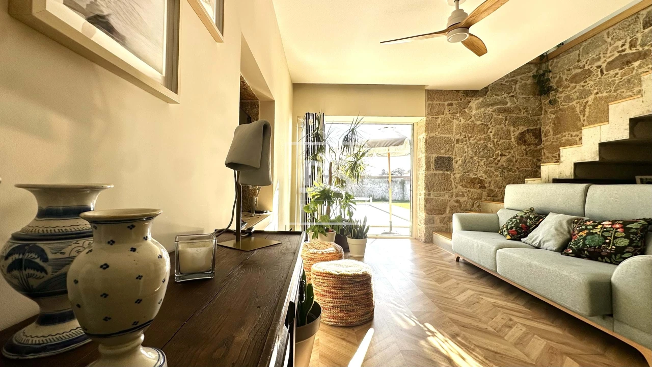 Moradia T3 para Venda em Soutelo Foto 32