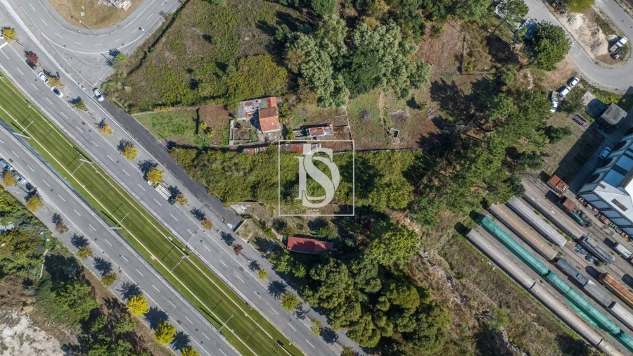 Terreno para Venda em Campanhã Foto 7