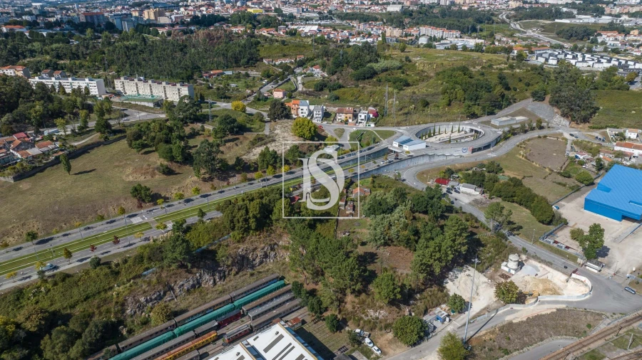 Terreno para Venda em Campanhã Foto 16