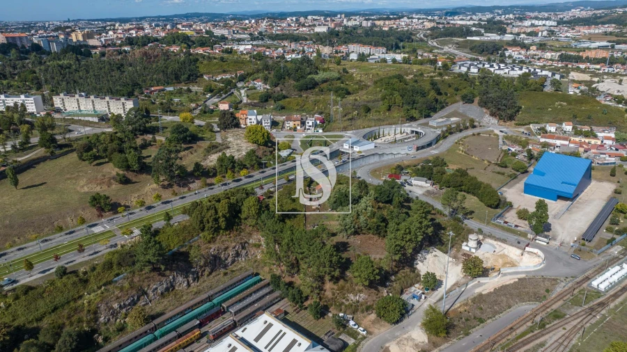 Terreno para Venda em Campanhã Foto 9