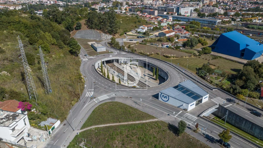 Terreno para Venda em Campanhã Foto 8