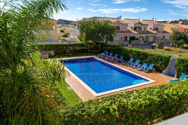 Apartamento T1 para Venda em Lagos (São Sebastião e Santa Maria)