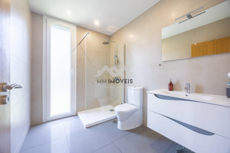 Moradia T3 para Venda em Cristelo Foto 9