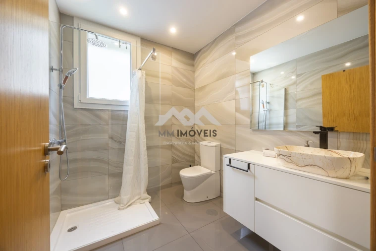 Moradia T3 para Venda em Cristelo Foto 52