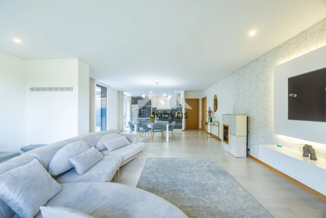 Moradia T3 para Venda em Cristelo Foto 25