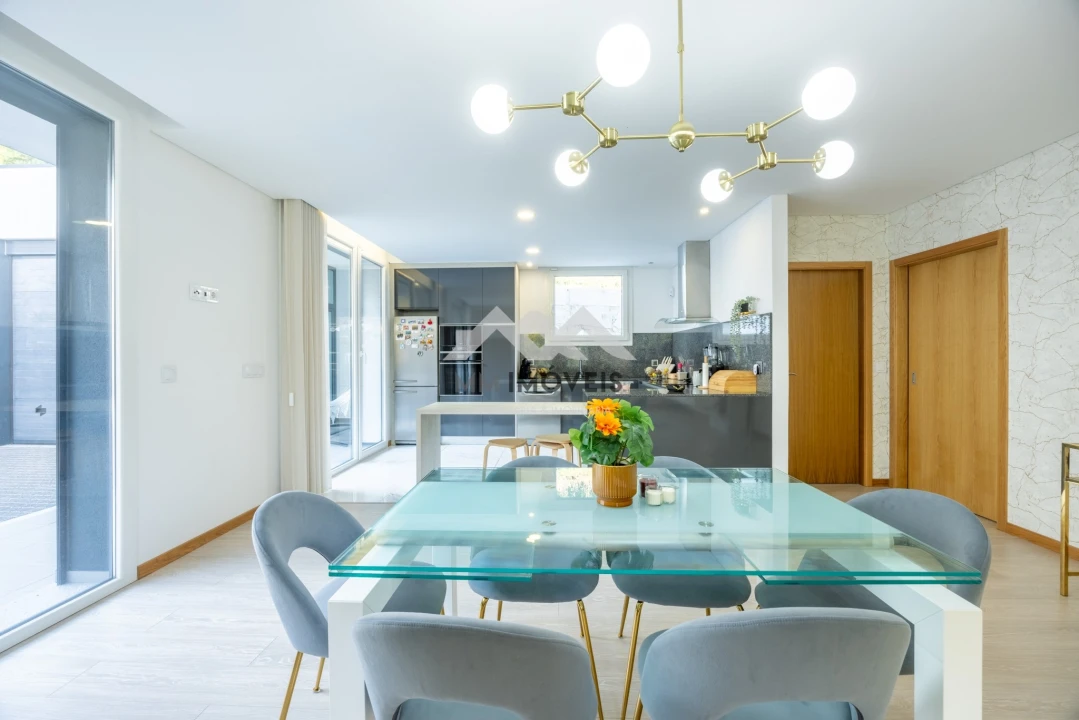 Moradia T3 para Venda em Cristelo Foto 23