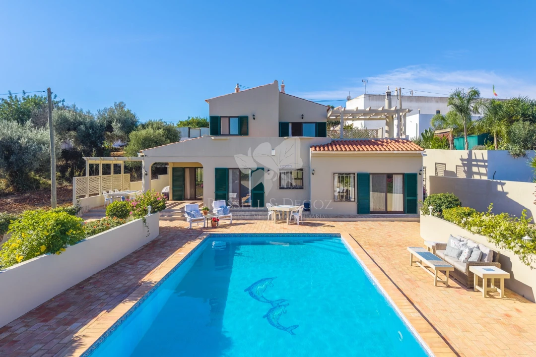 Moradia T3 para Venda em Pechão Foto 1