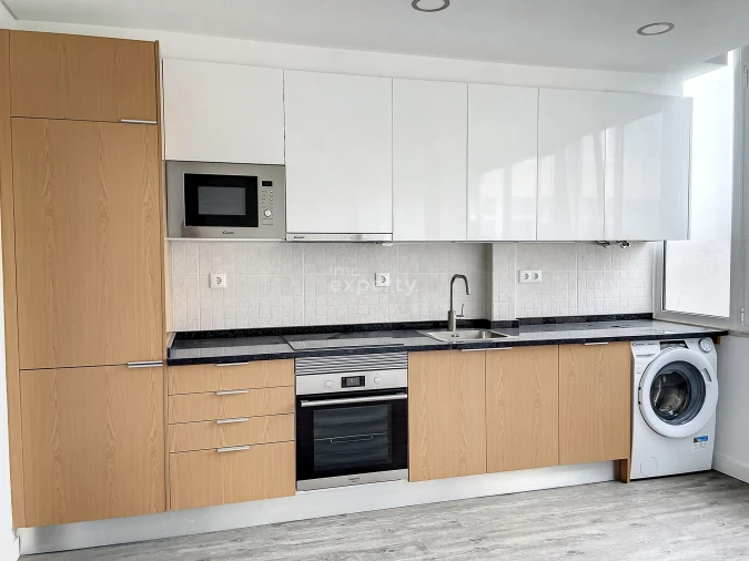 Apartamento T2 para Venda em Ajuda Foto 4