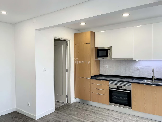 Apartamento T2 para Venda em Ajuda Foto 10